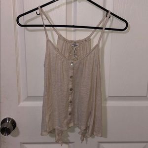 Soft tank with halfopen back